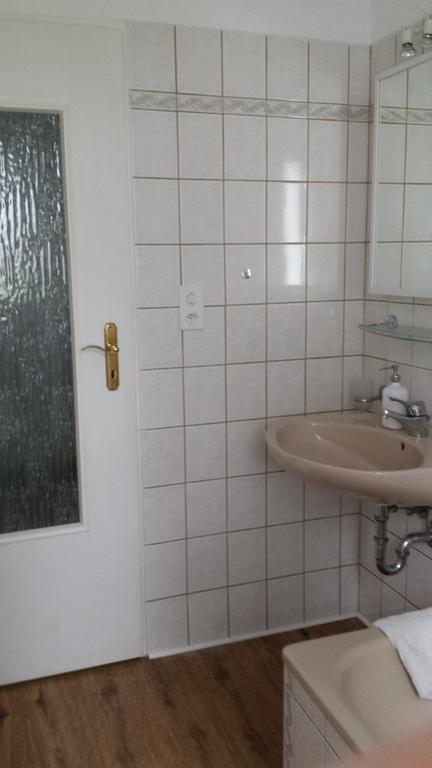 Konstanz Naehe, Ruhiges 4-Zim-Wohnung Bis 8 Personen 크로이츠링엔 외부 사진